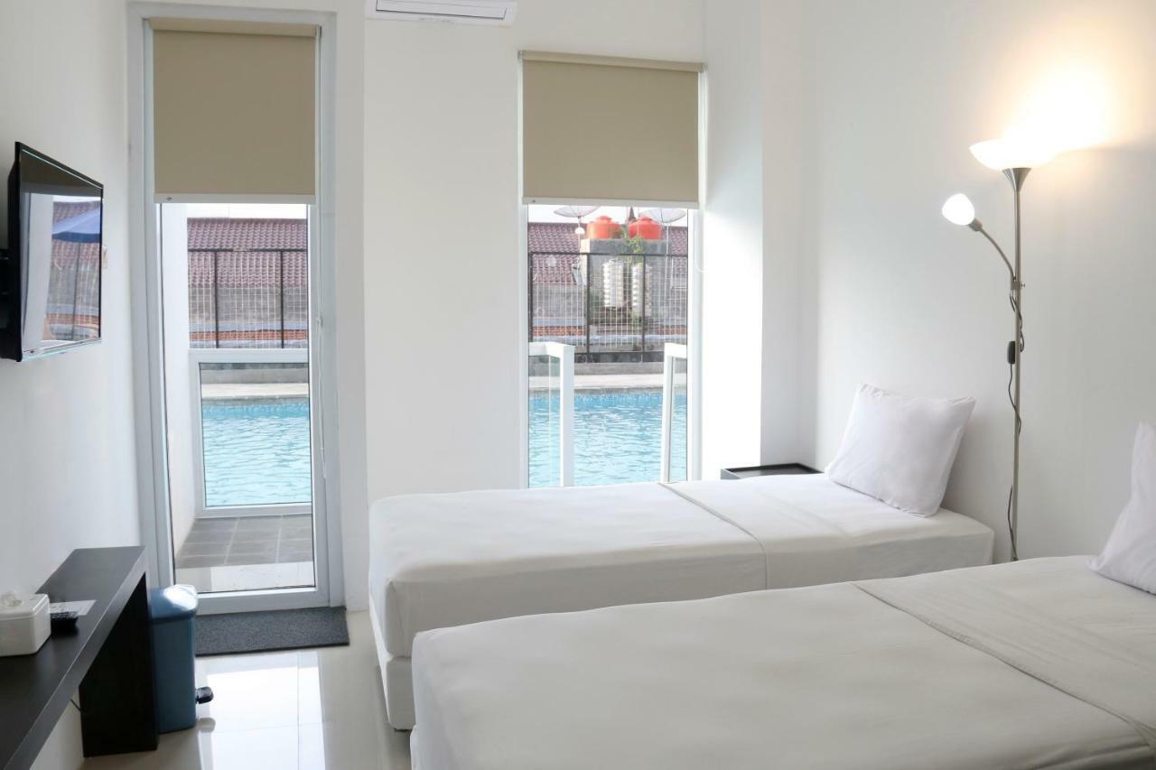 Indoluxe Rent Apartment Maguwo Экстерьер фото